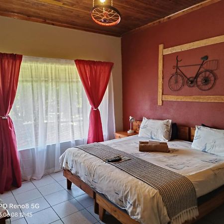 Thandamanzi Self Catering Sabie Kültér fotó